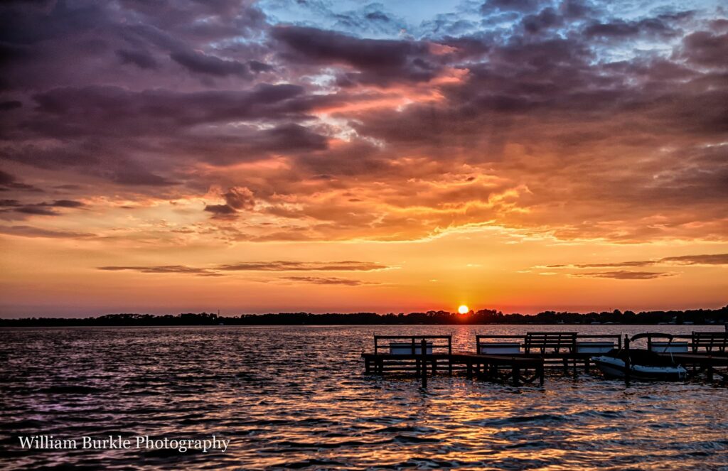 sunset_lake-dora